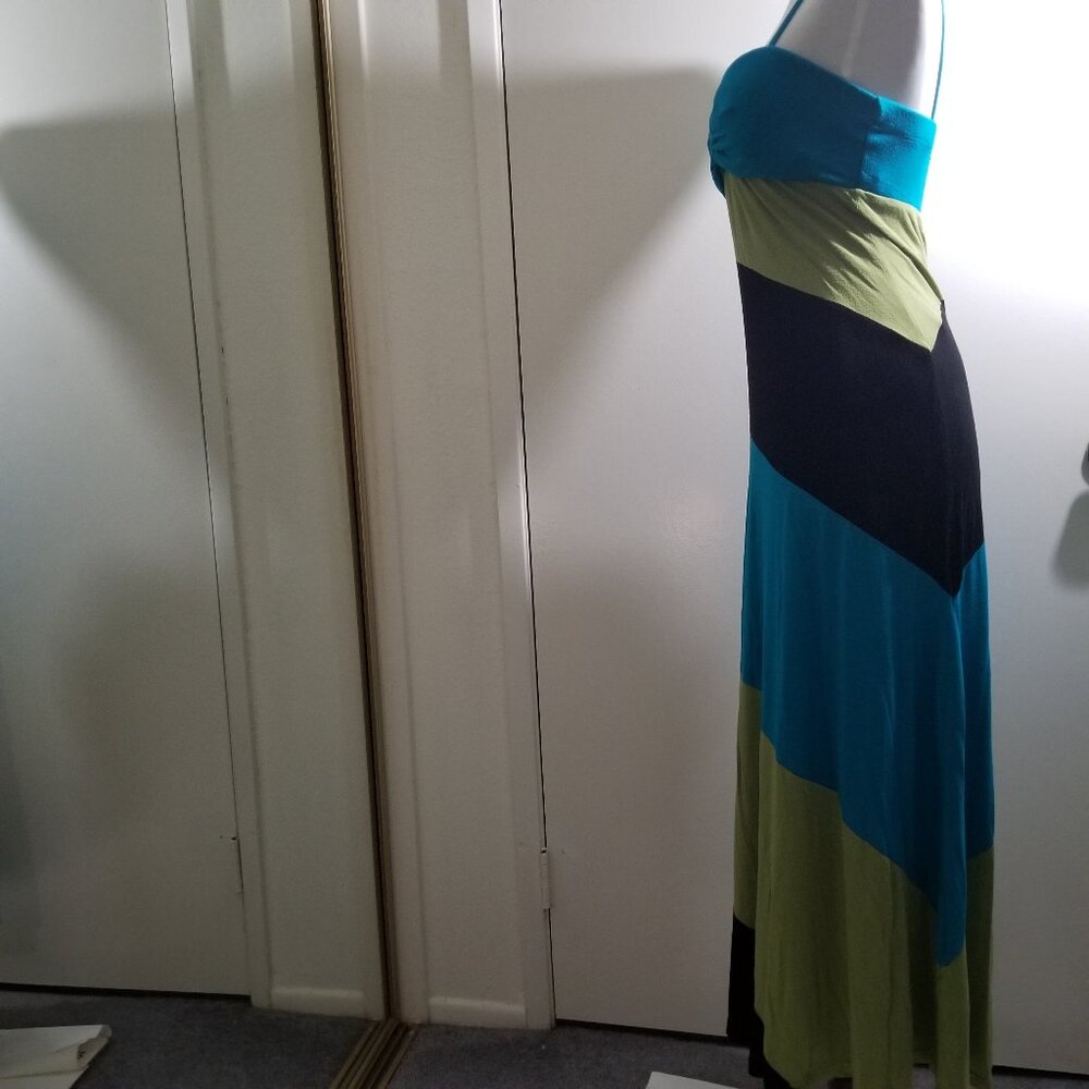 XOXO Maxi Long Dress in multi-colors (blue, green, black), size M - Picture 4 of 13